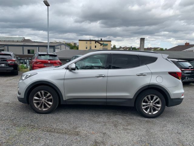 Fahrzeugabbildung Hyundai SANTA FE 2.2 CRDi DPF Style blue 4WD Navi Leder