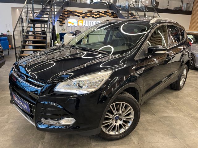 Ford Kuga Titanium *PANO*PDC*SHZ*BI-XENON*