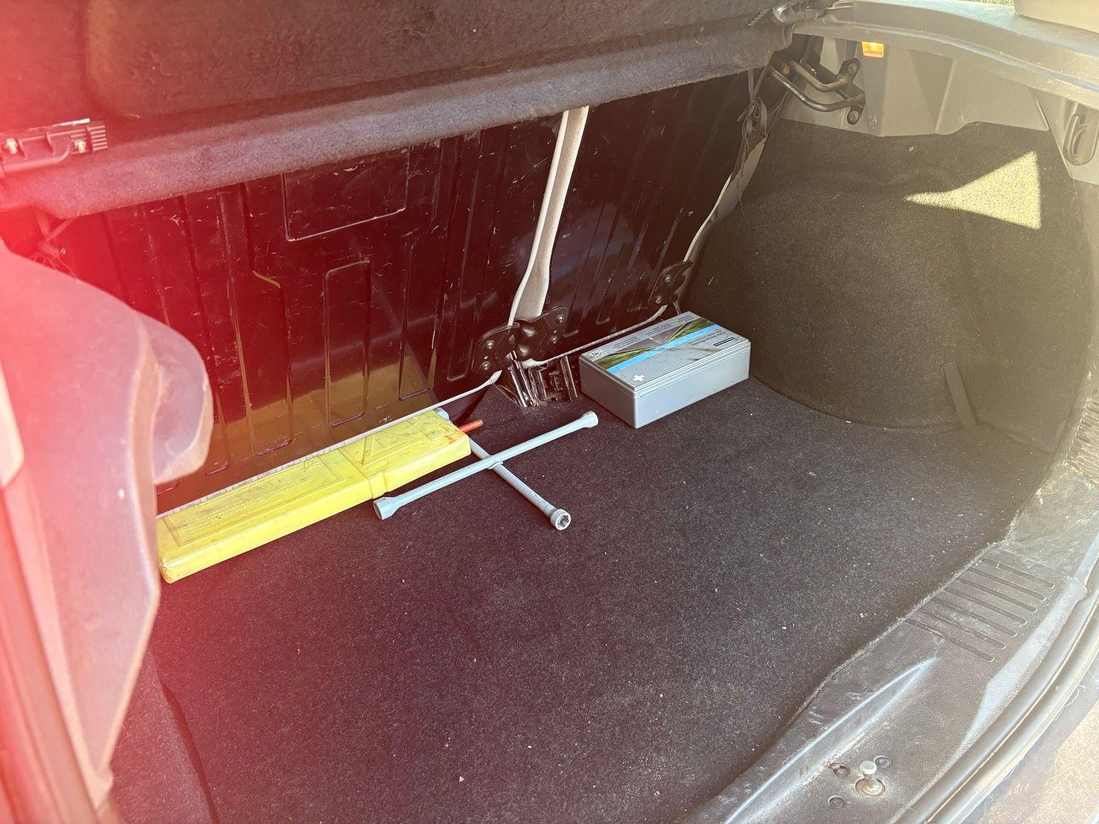 Ford Fusion 2005 — photo 7