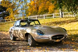 Jaguar E-Type Serie 1 Coupé "Golden Sand" - Jaguar E-Type in Bonn