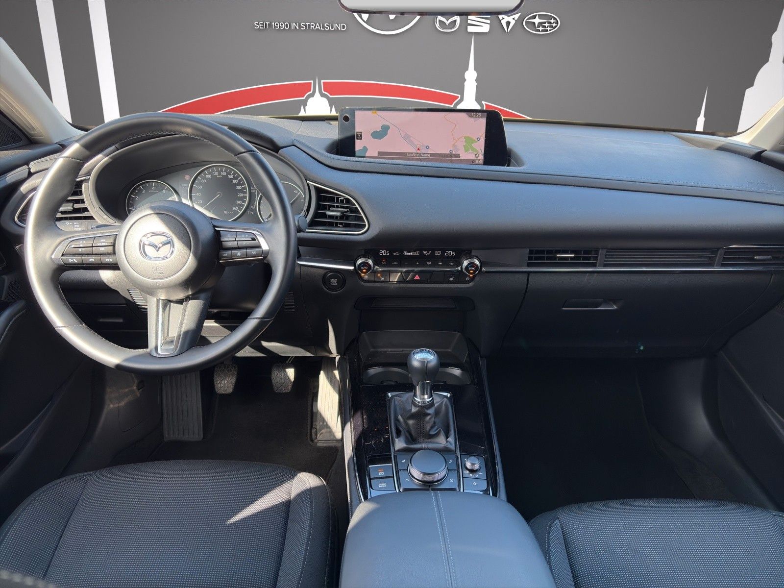 Fahrzeugabbildung Mazda CX-30 2.0L e-SKYACTIV Centre-Line