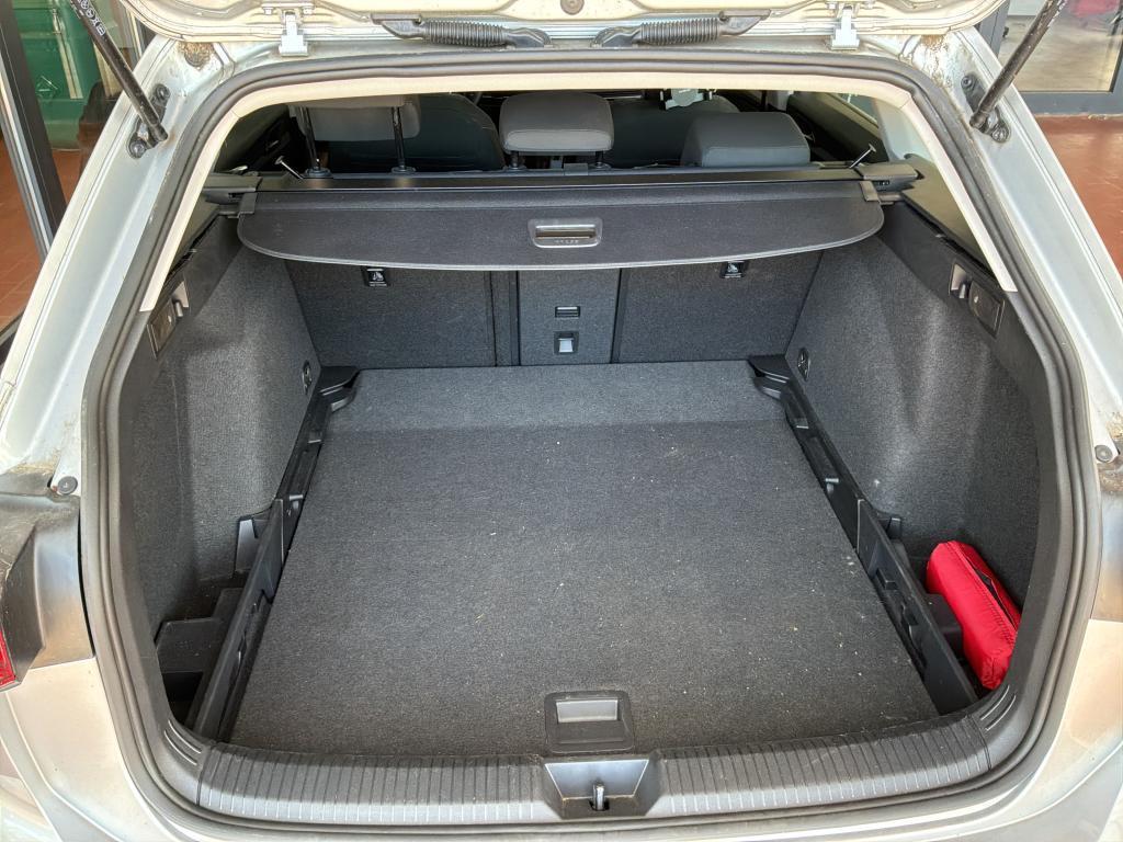 Volkswagen Golf Variant 2.0 TDI Life Winter LED Navi ACC SH, миниатюра 6