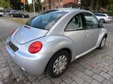 Volkswagen New Beetle Lim. 1.6 - VW New Beetle Gebrauchtwagen in Berlin
