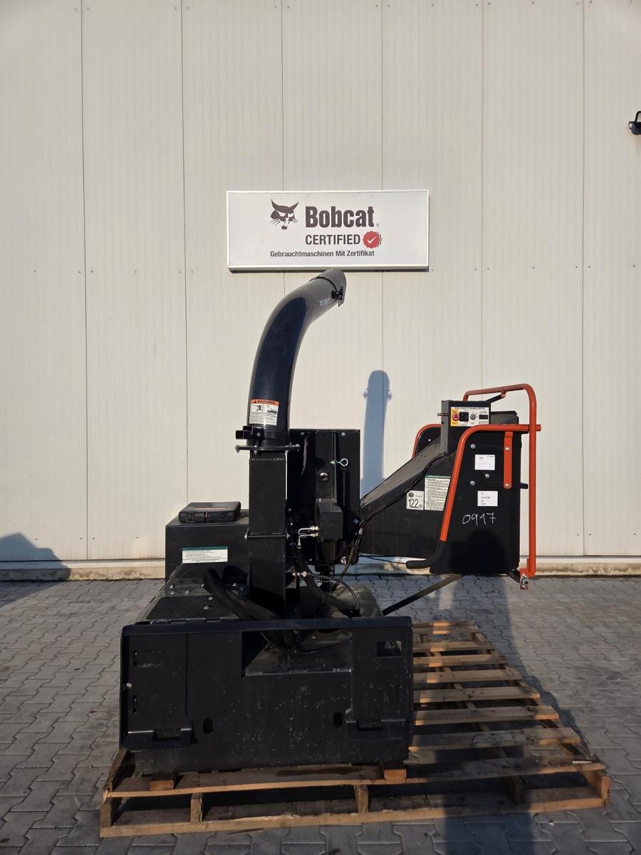 Bobcat Holzschredder Wood Chipper 8B