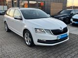 Skoda Octavia Combi Style2.0TDI 150PS 4x4 Navi AHK LED - Skoda Octavia: Ps