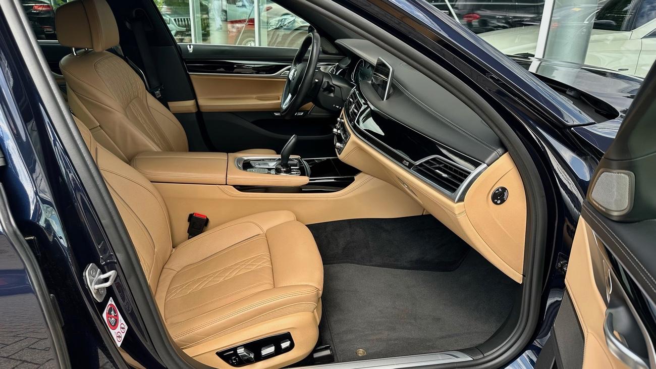 Car Image 25