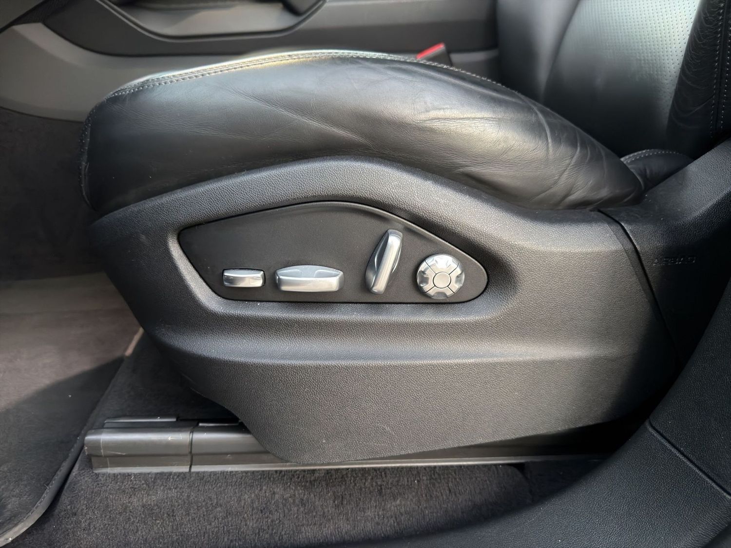 Porsche Cayenne S Panorama Navi Apple LED BOSE R-Cam AHK foto 23