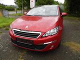 Peugeot 308 Active mit WKR - Peugeot 308 mit Benzin-Antrieb: Kleinwagen
