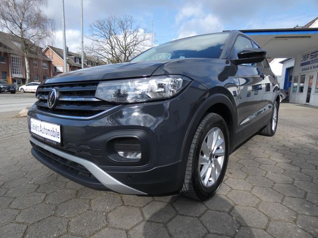 Volkswagen T-Cross Life ACC Apple CarPlay Klima AHK