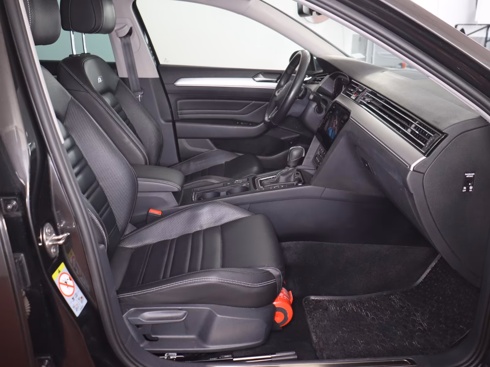 Volkswagen Passat R-Line 1.5TSI DSG 273,-ohne Anzah, миниатюра 12