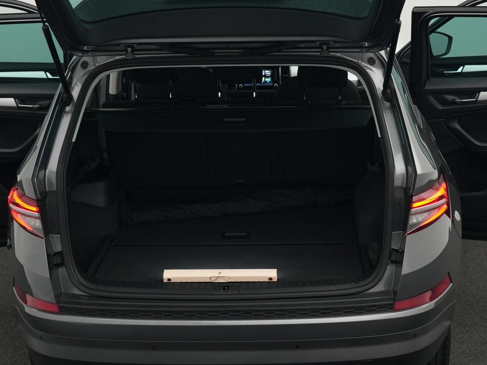 Skoda Kodiaq Ambition 1.5 TSI DSG AHK*LED*NAVI*KAM*17", миниатюра 15