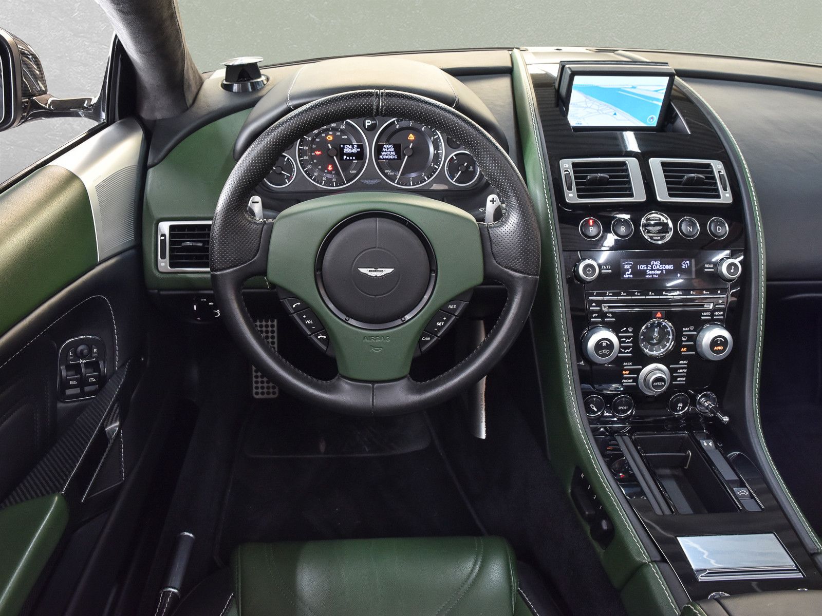 Fahrzeugabbildung Aston Martin DBS Volante - Exklusives Leder | 25000 Km !