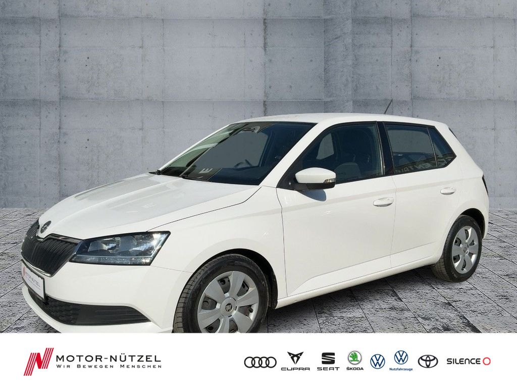 Skoda Fabia 1.0TSI AMBITION NAVI+APP+GRA+DAB+BT+MFL+ZV