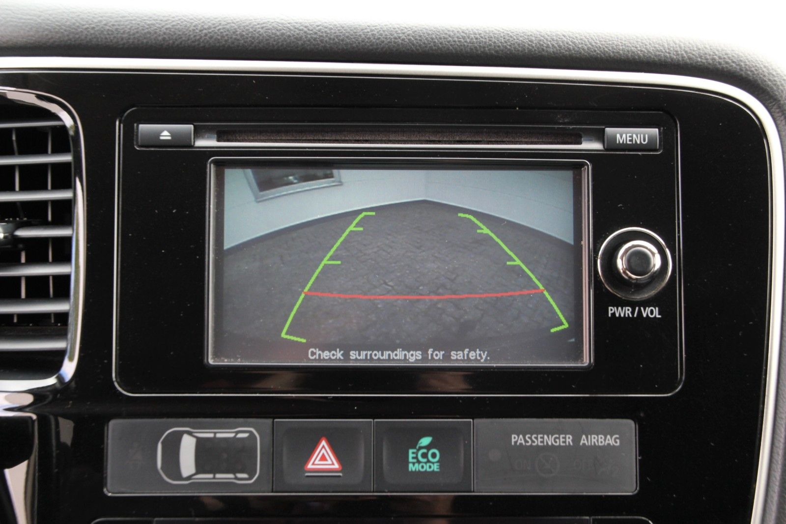 Fahrzeugabbildung Mitsubishi Outlander SUV-Star 2WD