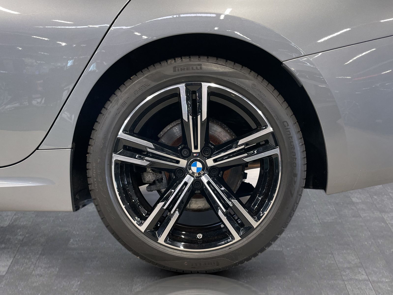 BMW 320 - Bild 14