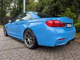 BMW M4 Competition Cabrio  / Yas / Head Up - BMW M Models