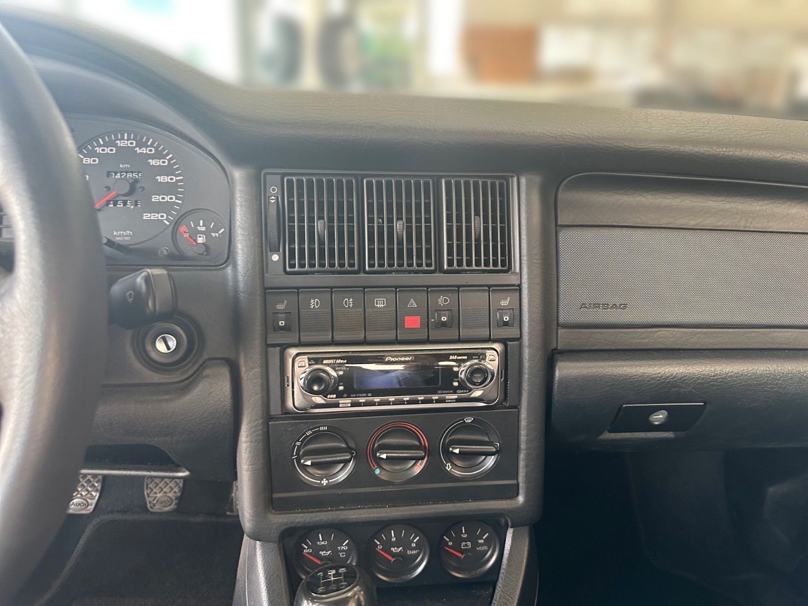 Fahrzeugabbildung Audi 80 Cabriolet 2.0 *IM KUNDENAUFTRAG*