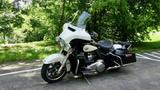 Harley-Davidson Elektra Glide Police Streetglide 107