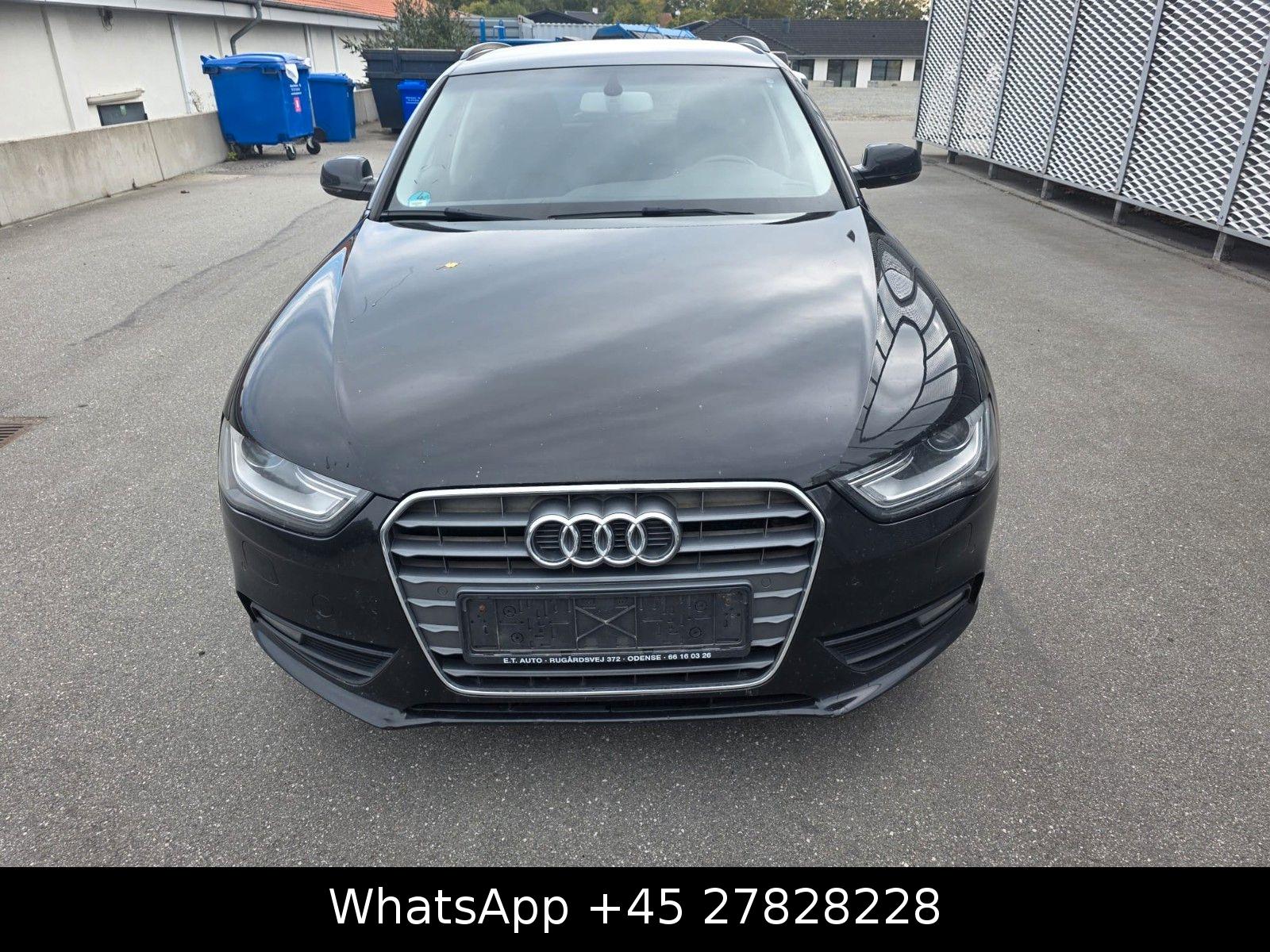 Audi A4 2013 — вигляд ззаду