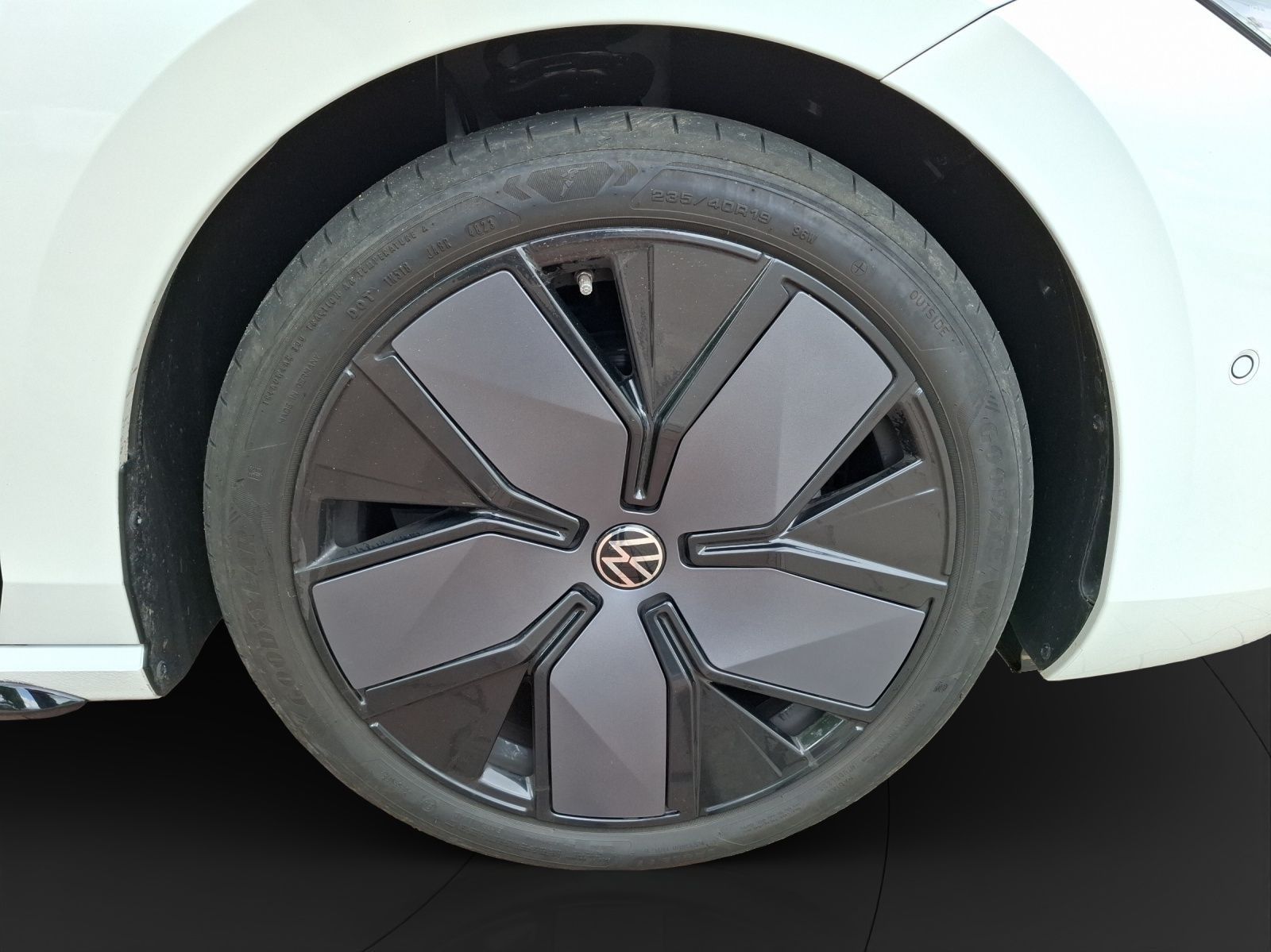 Volkswagen Passat Variant - Bild 13