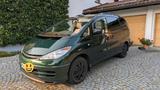 Toyota Previa - Toyota Previa: Van