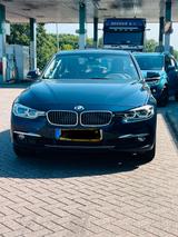 BMW 330e iPerformance Luxury Line - BMW 330: Iperformance
