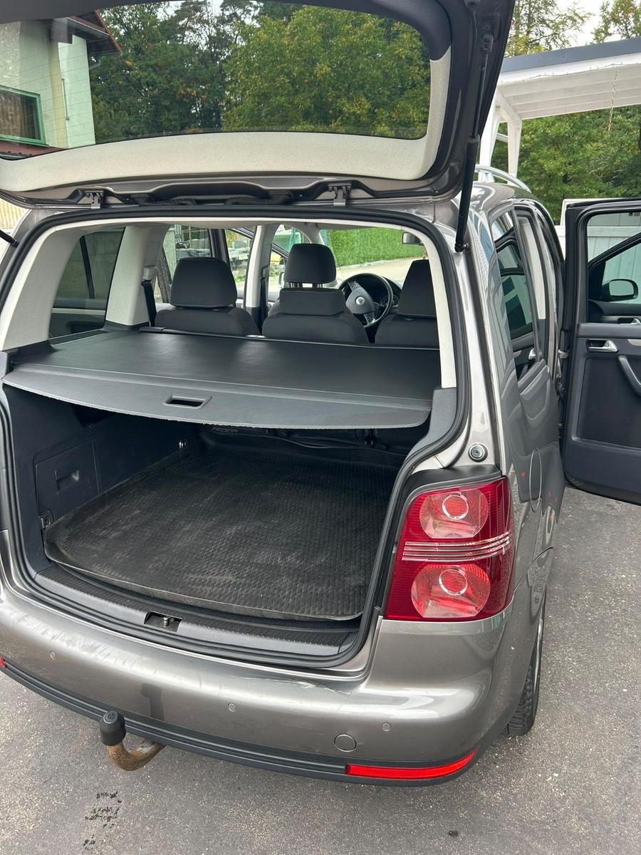 Volkswagen Touran 2008 — photo 6