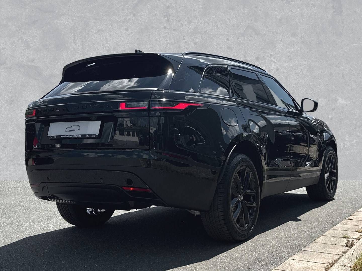 Fahrzeugabbildung Land Rover Range Rover Velar D200 S