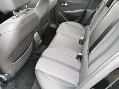 PEUGEOT 208 Allure Automatik Navi Kamera LED