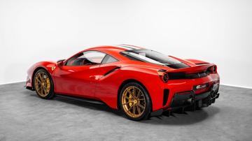 صورة 2 لـ 2019 Ferrari 488 PISTA
