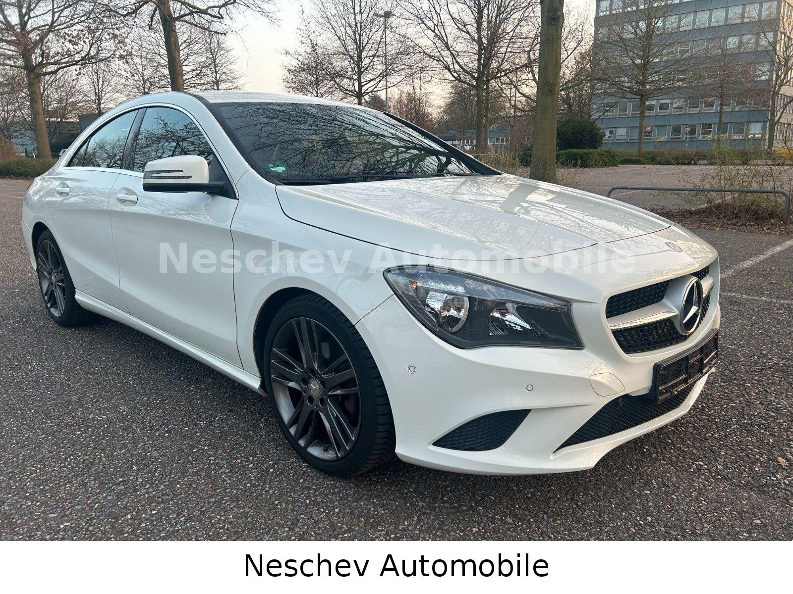 Mercedes-Benz CLA 180 Urban Coupe Leder/PTS/18"/2.Hd. 1A Zust.