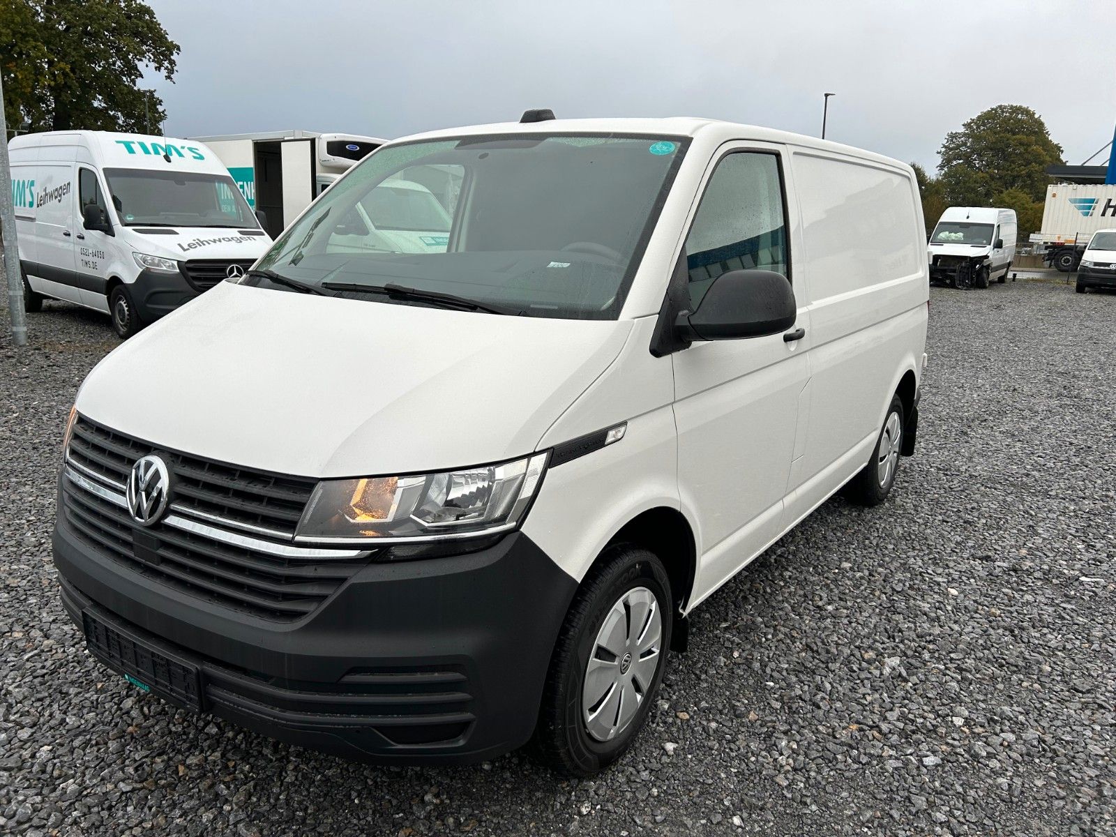 Fahrzeugabbildung Volkswagen T 6.1 Transporter 2,0 TDI /Klima/Flügeltürer
