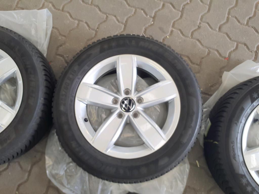 Volkswagen T-Roc Style 1.5 TSI AHK*Tempo*PDC*RFK*SH*Klima
