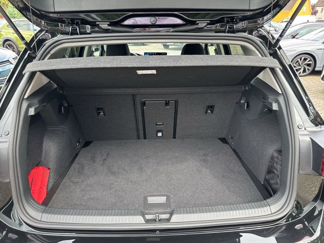 Golf Life TSi Navi LED ACC EPC v+h