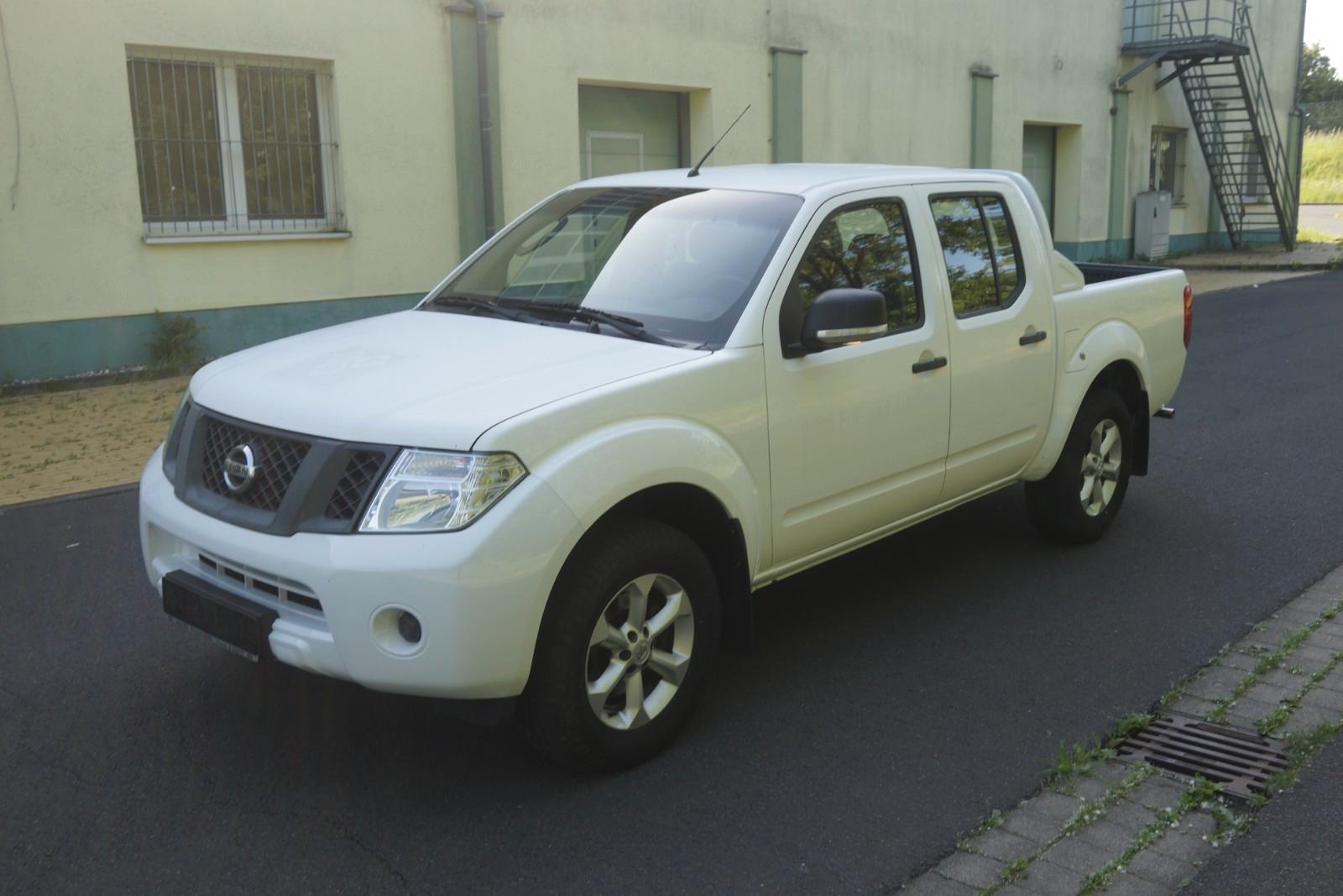 Nissan Navara Pickup Double Cab XE 4X4*1 Hand*Klima*
