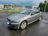 BMW 318i sehr gepflegt - BMW 318 in Bonn