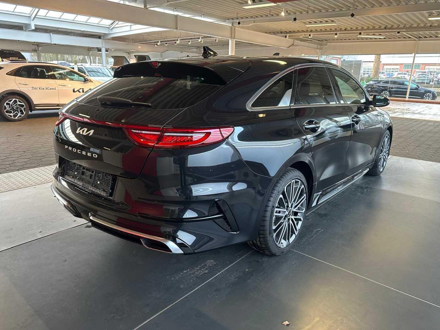 Kia PROCEED 1.5T DCT7 GTL TEC GD 18Z LEDER