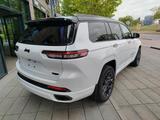 Jeep Grand Cherokee L, V8, Summit Reserve 7 Sitze - Jeep Grand Cherokee mit Benzin-Antrieb: Summit