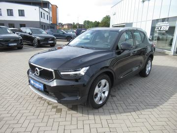 Volvo XC40 - 2