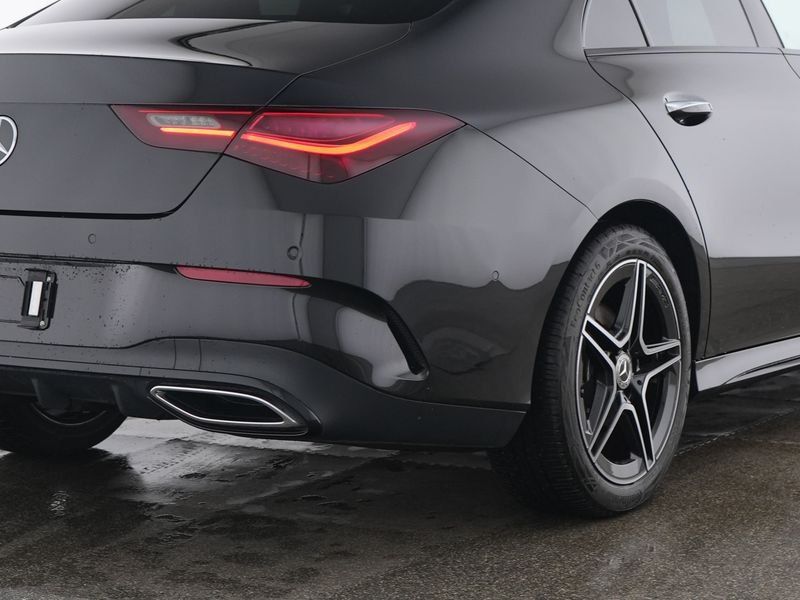 Fahrzeugabbildung Mercedes-Benz CLA 200 AMG *Pano*Distro*Night*MBeam*Sound*360°*
