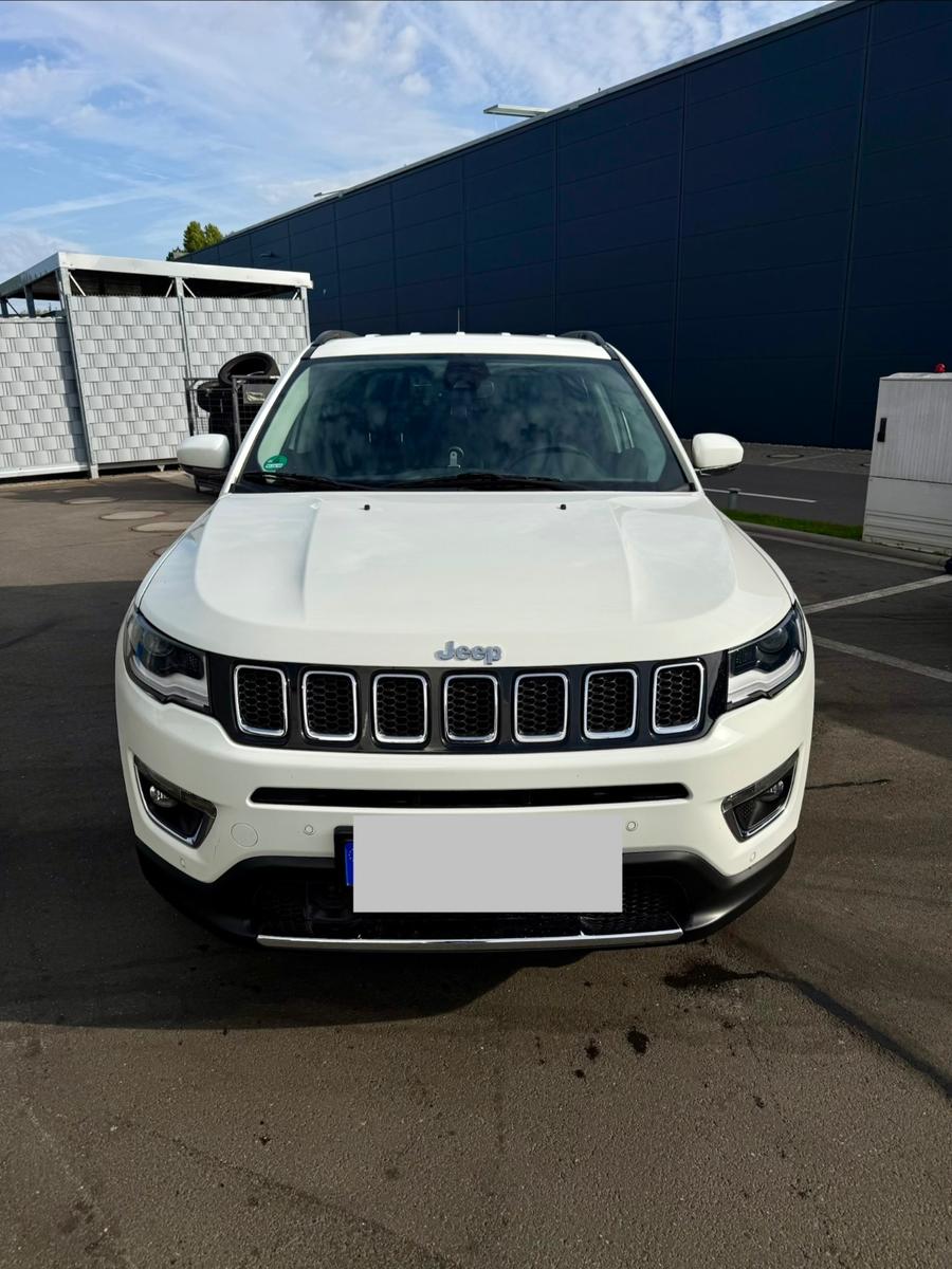 Jeep Compass 1.3 T-GDI 110kW Limited DCT Limited