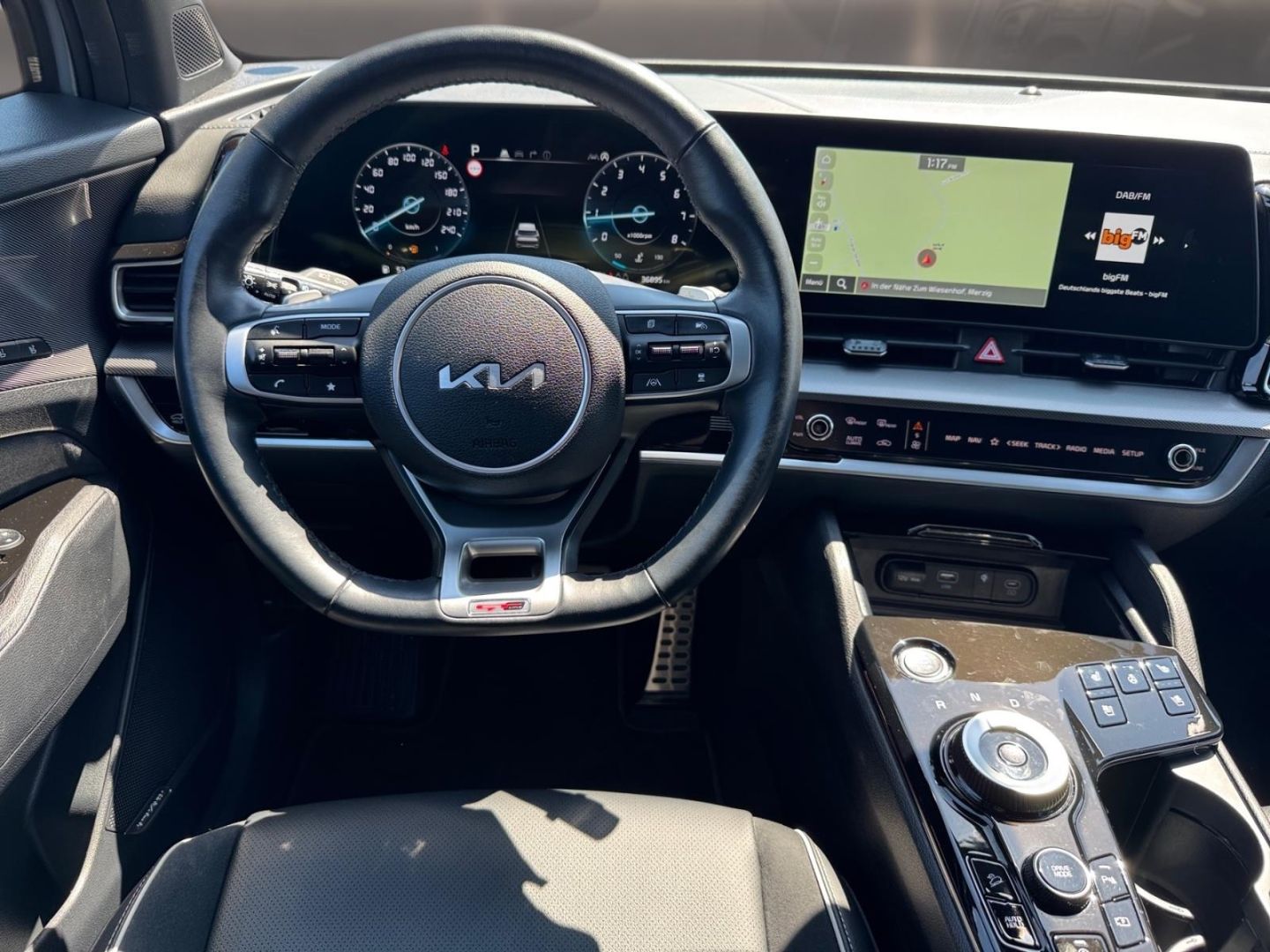 Fahrzeugabbildung Kia Sportage GT-Line Navi Leder Sound 360° AHK-abn.