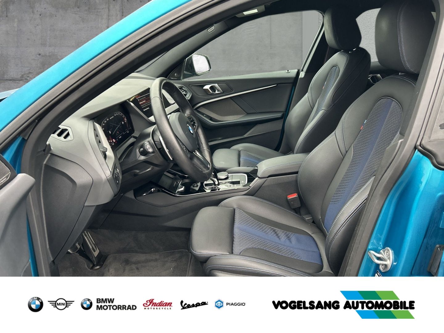 Fahrzeugabbildung BMW M235i xDrive Gran Coupe,HeadUp,RFK,ACC,H&KSound,