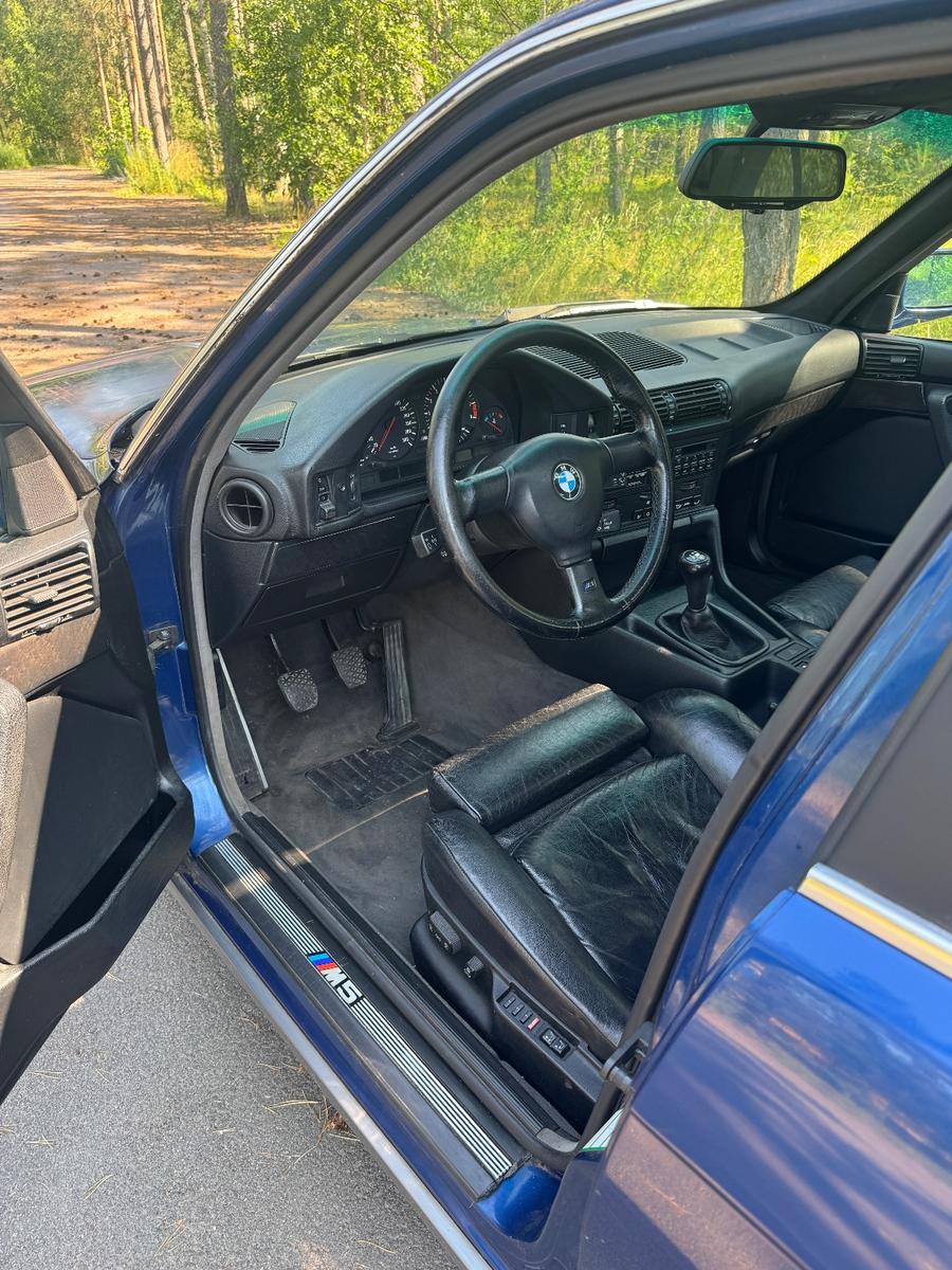 BMW E34 M5 3.8L
