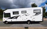 Phoenix 8000 LX Liner - Phoenix 8