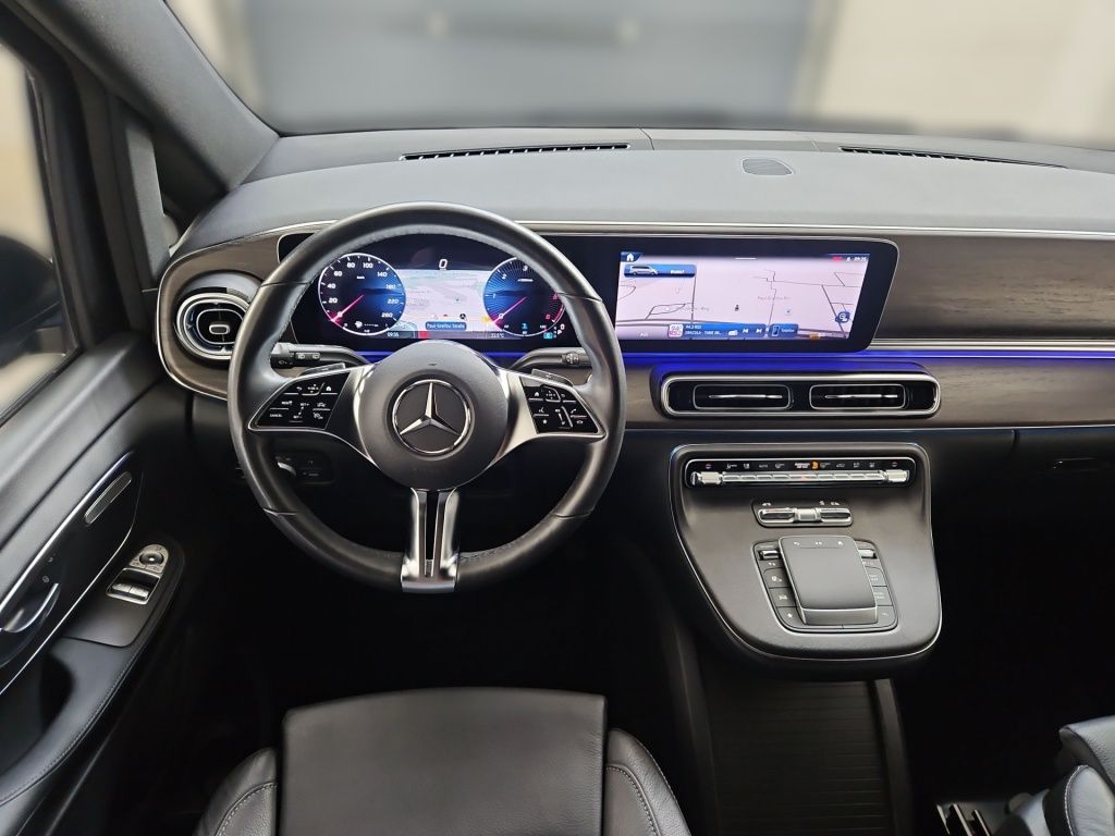 Fahrzeugabbildung Mercedes-Benz V 300 d Avantgarde extralang 4x4 8 Sitze ele. ST