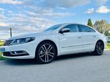 Volkswagen Passat CC 1.4 TSI BlueMotion Technology - Volkswagen CC: 1.4