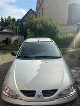 Renault Gebrauchtwagen - gebrauchte Renault Megane aus dem Jahr 2001