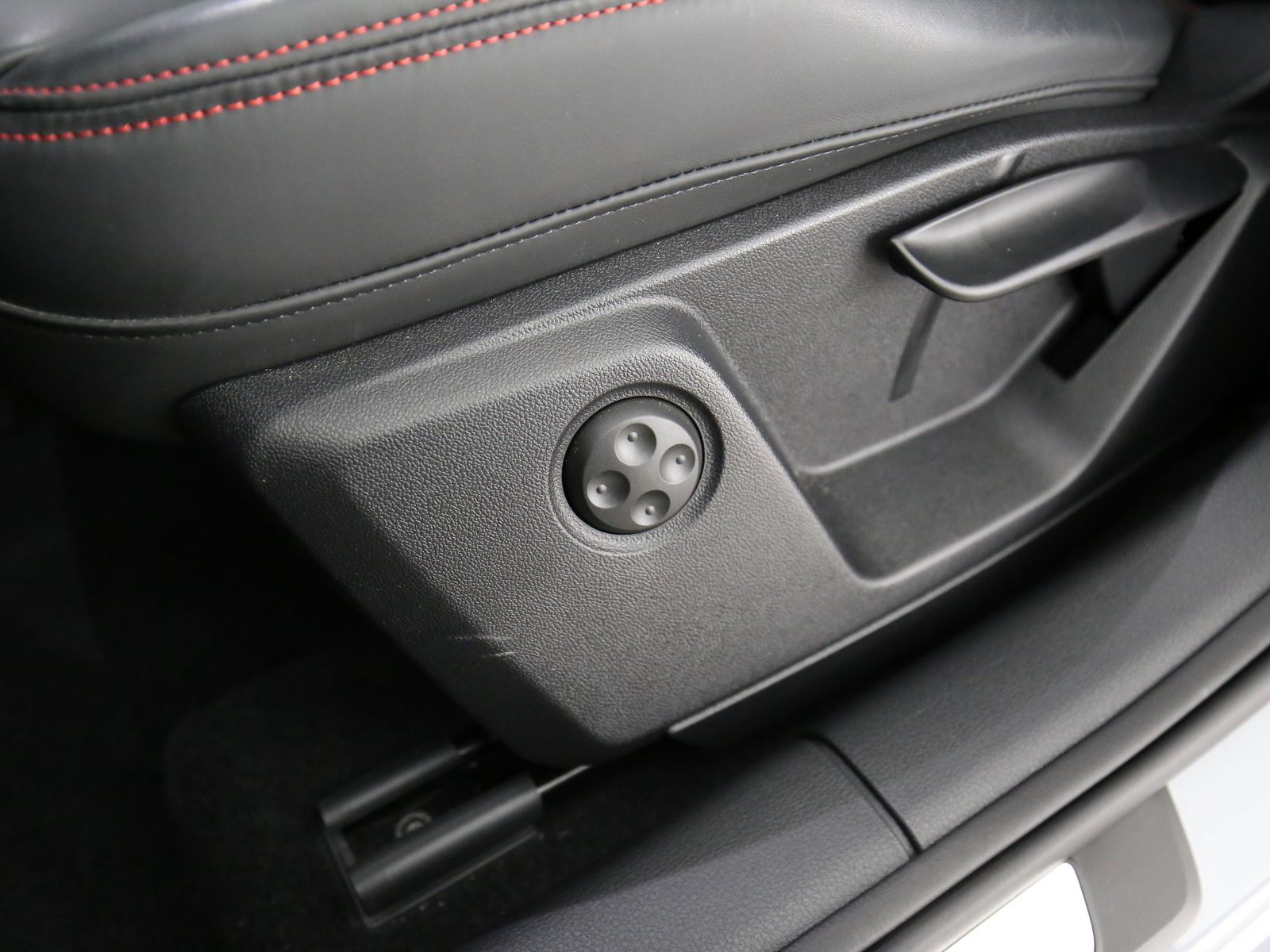 Audi SQ2 - Bild 25