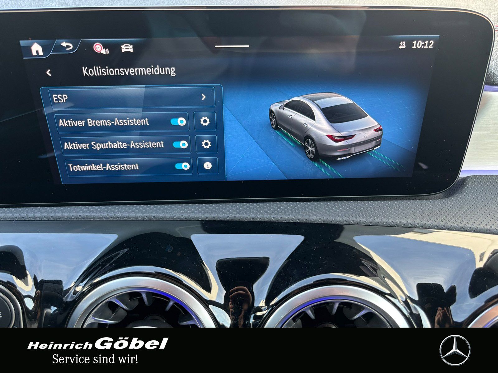 Fahrzeugabbildung Mercedes-Benz CLA 200 AMG*KEYSLESS*APPLE-CARPALY*AMBIENTEBEL